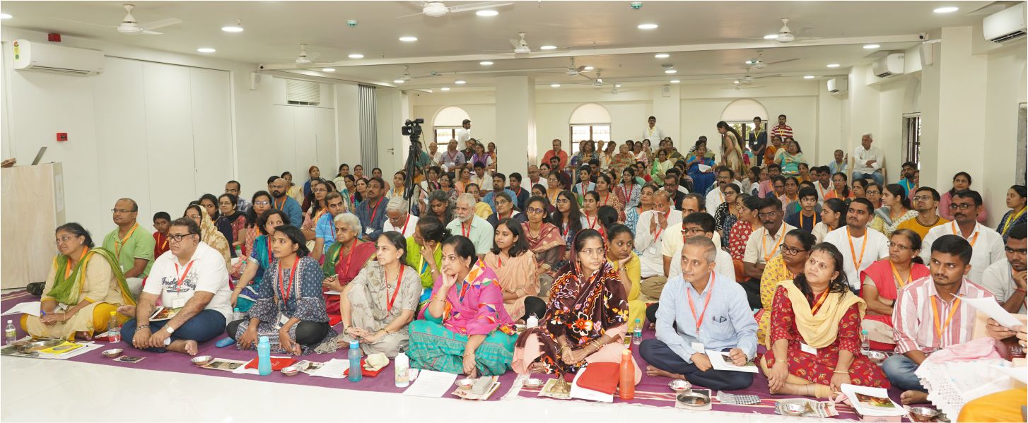 Discourse by Brahmarshi Acharya Upendra Ji at Gurukul
